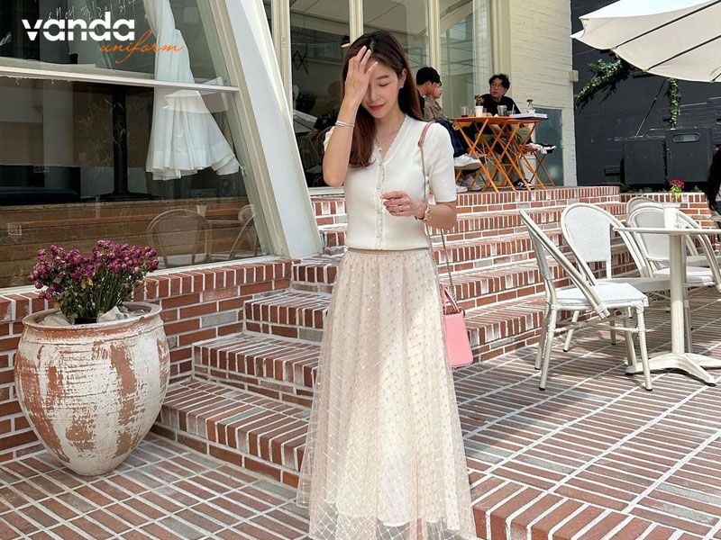 Cach-bao-quan-vai-voan-trang-trong-tu-quan-ao-dongphucvanda