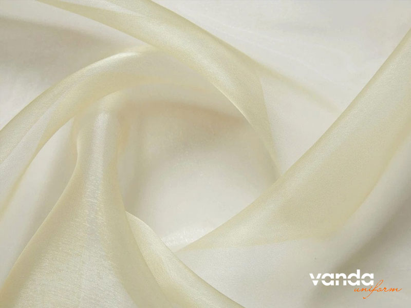 Luu-y-khi-su-dung-va-bao-quan-vai-voan-lua-cao-cap-dongphucvanda