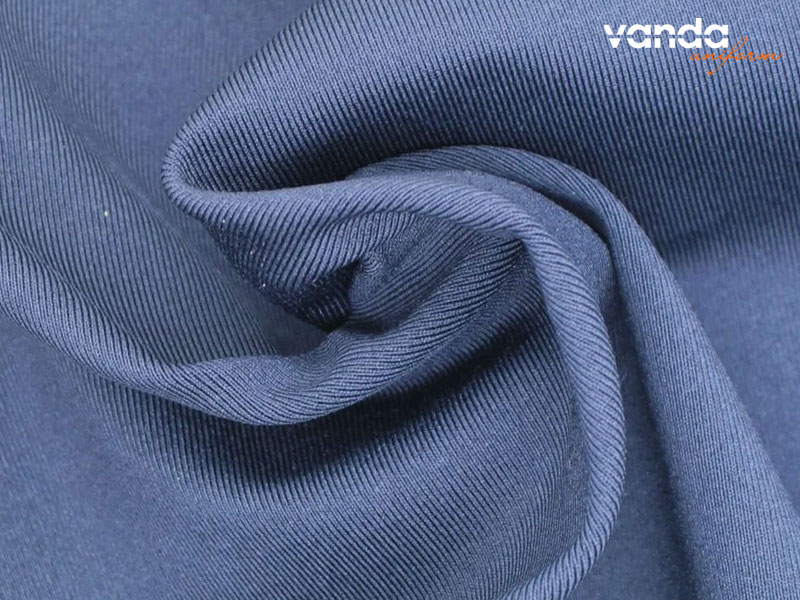 Vai-polyester-ben-chac-va-de-bao-quan-dongphucvanda