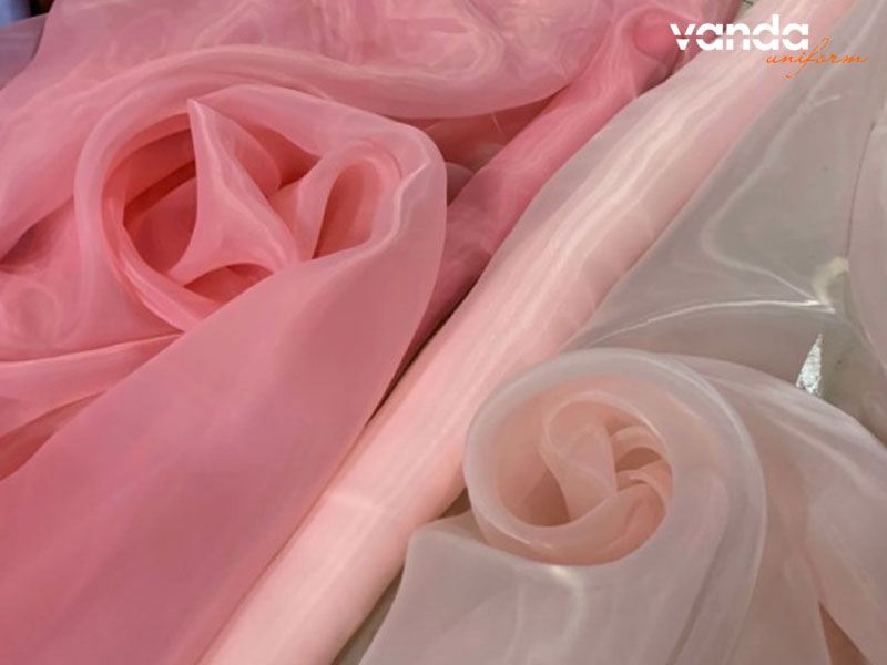 Cac-yeu-to-anh-huong-den-gia-vai-voan-lua-dongphucvanda