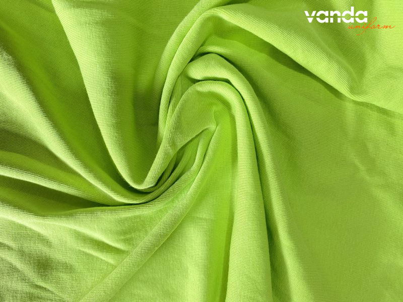 Uu-va-nhuoc-diem-cua-vai-dongphucvanda