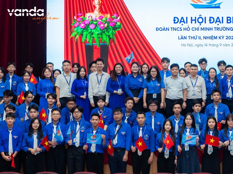 Nguon-goc-ra-doi-ao-doan-thanh-nien-dongphucvanda