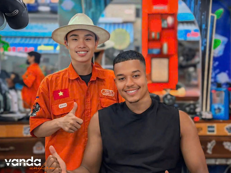 Dac-diem-noi-bat-cua-dong-phuc-barber-shop-dongphucvanda